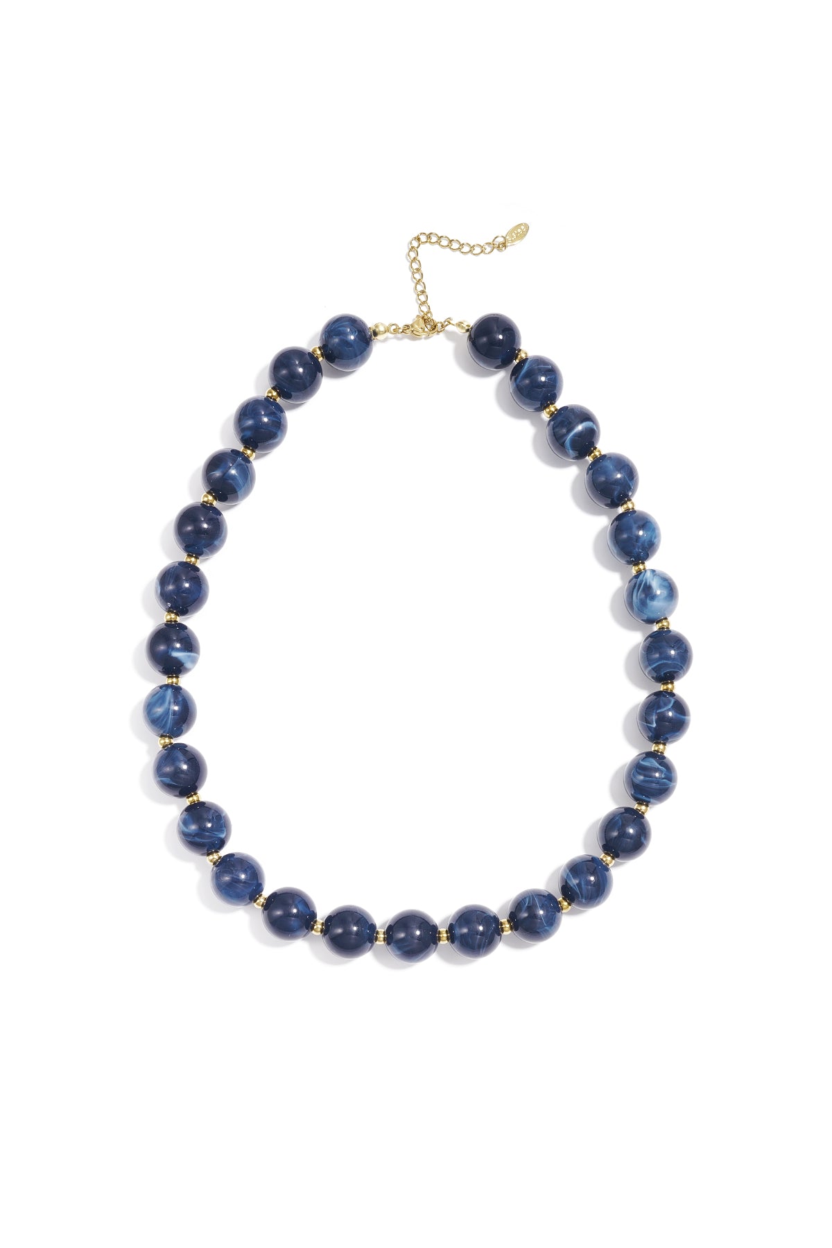 Kralenketting met goude kraaltjes tussendoor 13.5mm