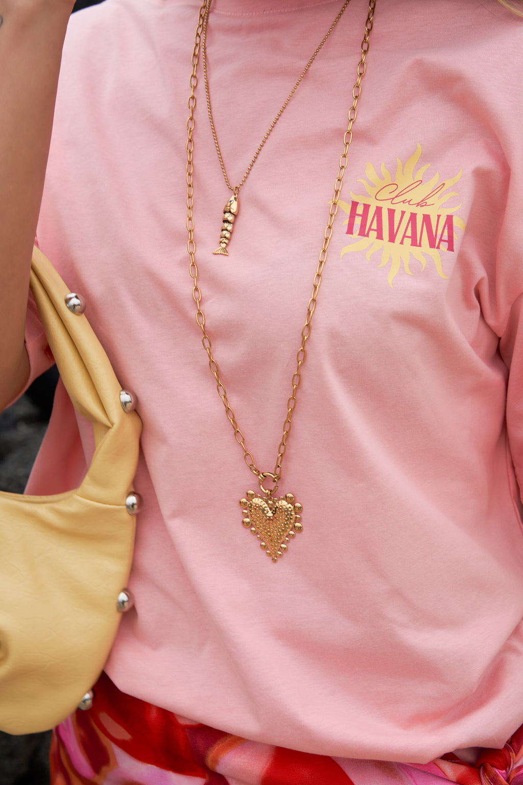 Gelaagde ketting met chunky hart charm