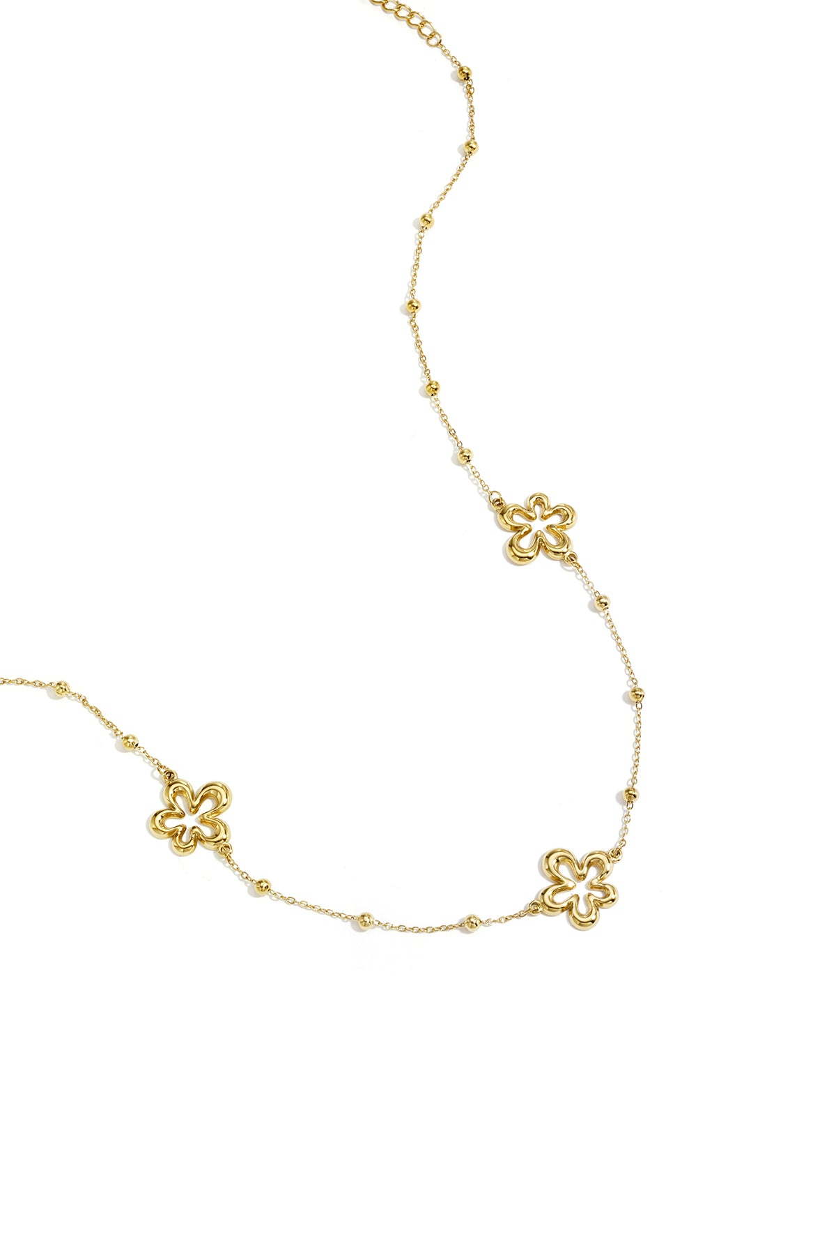 Ketting met koraalvormige bloemen