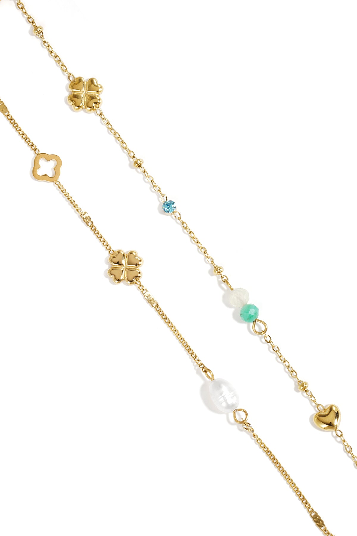 Bracelet with clover, beads and stones