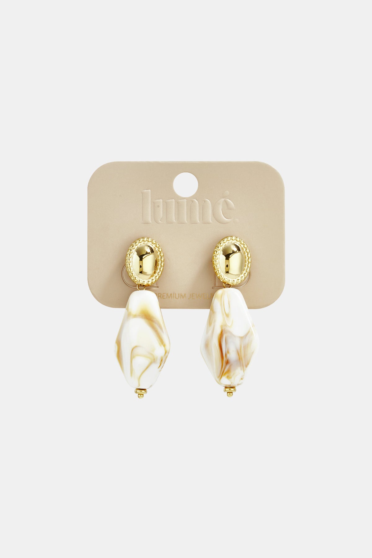 Earrings with natural stone look